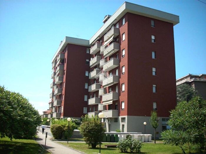 Appartamento monolocale in affitto in Via Salvatore Quasimodo, Vimodrone