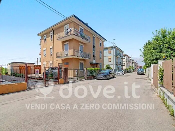 Appartamento quadrilocale in vendita in Via Lazzaro Bonamico, Vicenza
