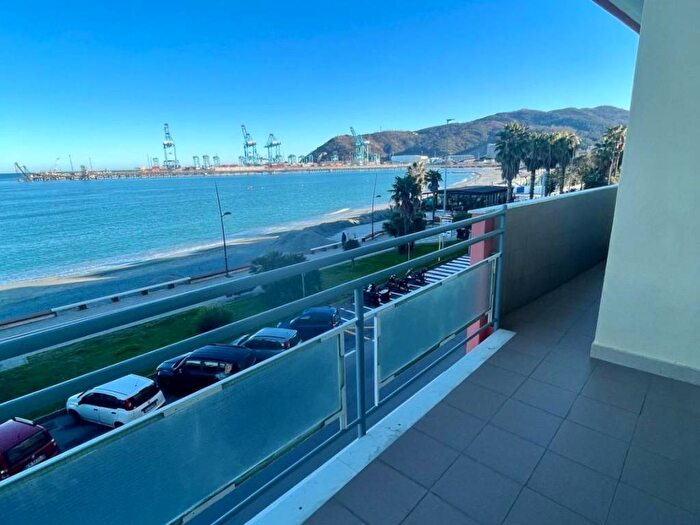 Appartamento quadrilocale in affitto in Vado Centro, Vado Ligure