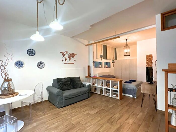 Appartamento monolocale in vendita in Via San Filippo, Napoli