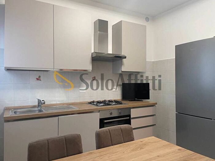 Appartamento trilocale in affitto in Via Torino, Flora, Legnano