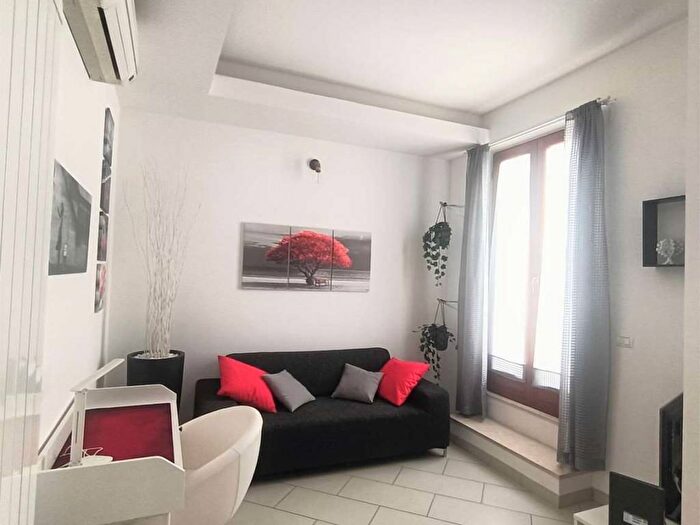 Appartamento quadrilocale in affitto in Corsi, Ancona