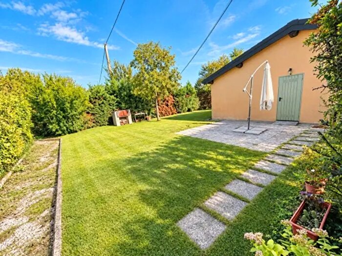 Appartamento con 5 locali in vendita in Via Ronchi San Prospero, Correggio