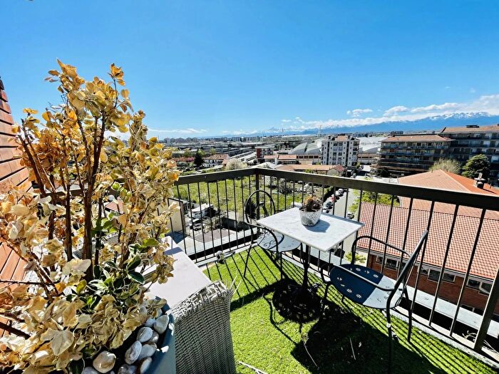 Appartamento quadrilocale in vendita in Via Andrea Paris Torino, Torino