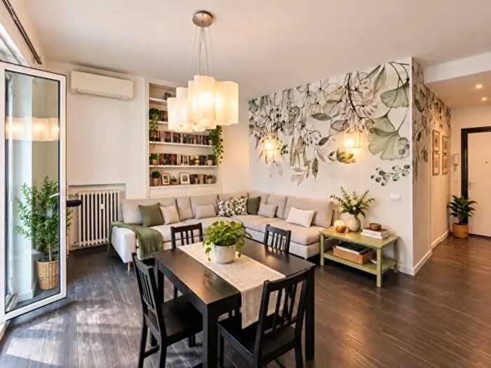 Appartamento quadrilocale in vendita in Via di Vigna Filonardi, Roma