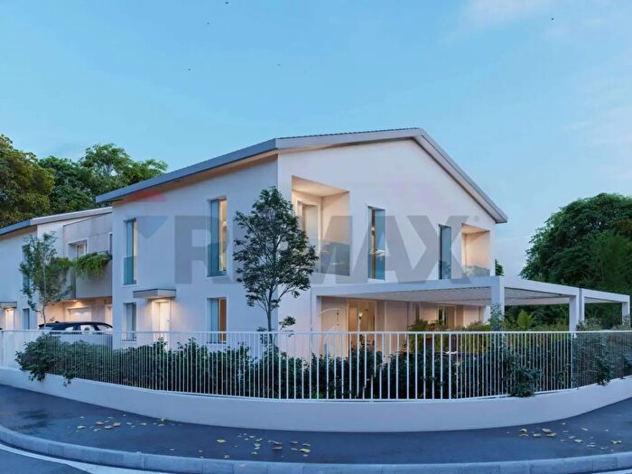 Appartamento con 5 locali in vendita in Via Trevisiol, Castegnero