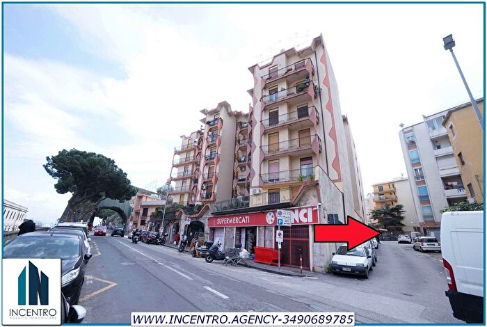 Appartamento con 5 locali in vendita in Messina