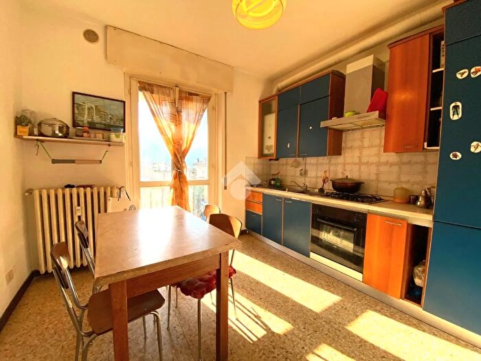 Appartamento quadrilocale in vendita in Via G Bettoncelli, Villa DOgna