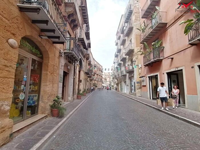 Appartamento trilocale in vendita in Agrigento