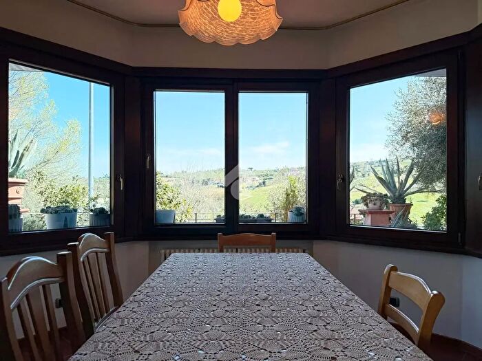 Casa con 6 locali in vendita in Str Ca Valentino, San Marino