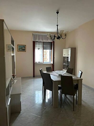 Appartamento trilocale in vendita in Via Trieste Marigliano, Marigliano