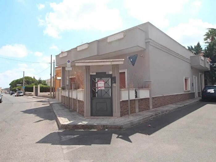 Casa con 5 locali in vendita in Via Croce, Sava