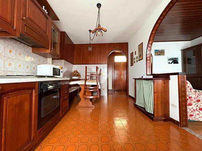 Appartamento bilocale in vendita in Via Sant Antonio, Tresivio