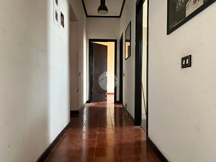 Appartamento trilocale in vendita in Via Rocca Priora, Roma