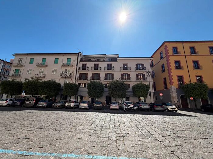Appartamento bilocale in vendita in Piazza Garibaldi, Avellino
