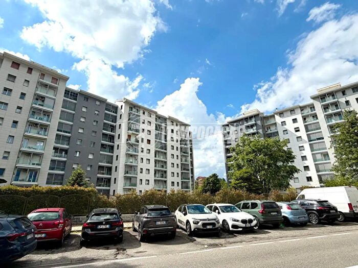 Appartamento bilocale in vendita in Corso Roma, Cologno Monzese