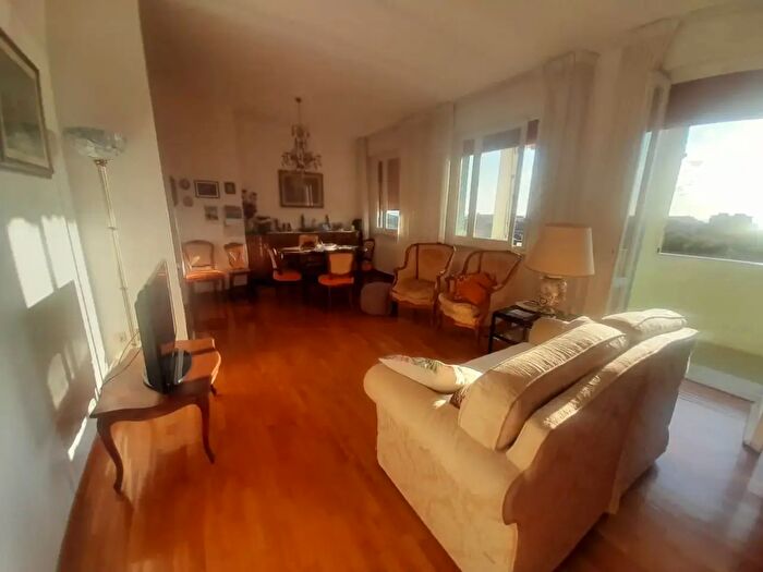 Appartamento con 5 locali in vendita in Livorno