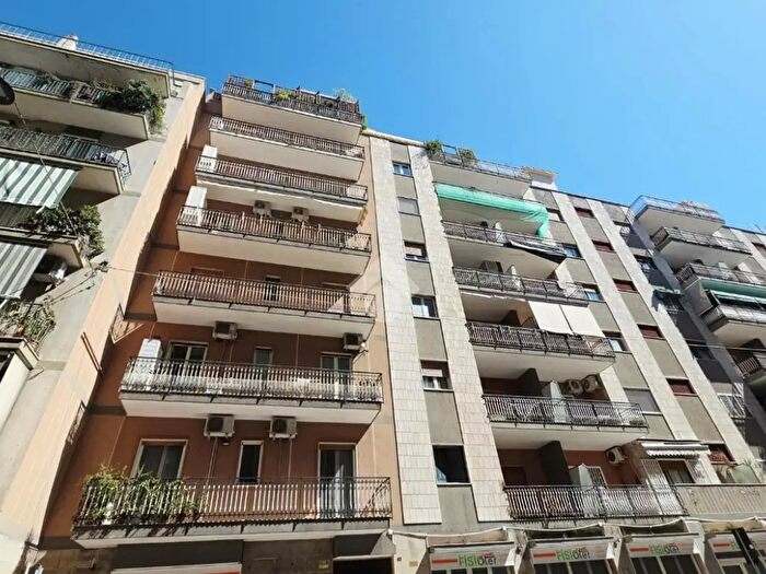Appartamento trilocale in vendita in Via Monfalcone, Bari