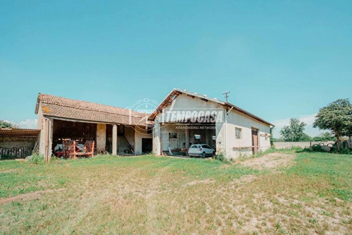 Appartamento in vendita in Via Cà Bassa Madonna delle Bozzole Cascina, Garlasco