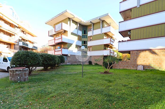 Appartamento trilocale in vendita in Viale Monte Sirente, Francavilla Al Mare