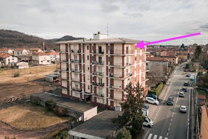 Appartamento trilocale in vendita in Via Giuseppe Fava, Gozzano