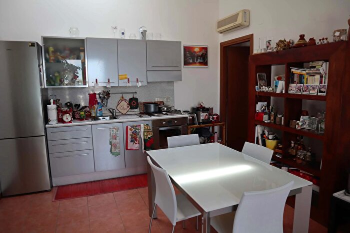 Appartamento monolocale in affitto in Viale Marche, Milano