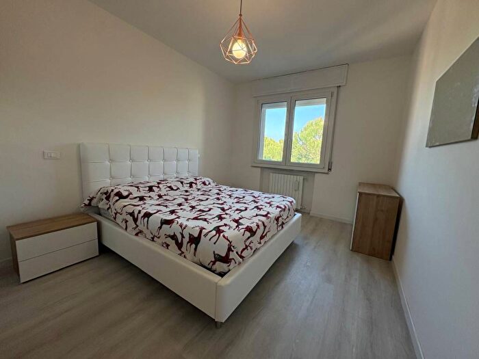 Appartamento trilocale in affitto in Via Platone, Pinarella, Cervia