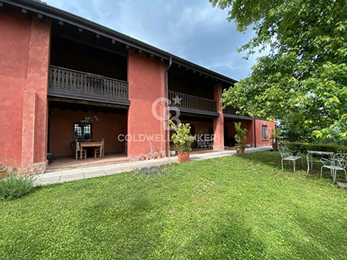 Casa con 6 locali in vendita in San Pietro, Gavardo