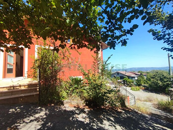 Appartamento quadrilocale in vendita in Cda Cerasuolo C, Avellino