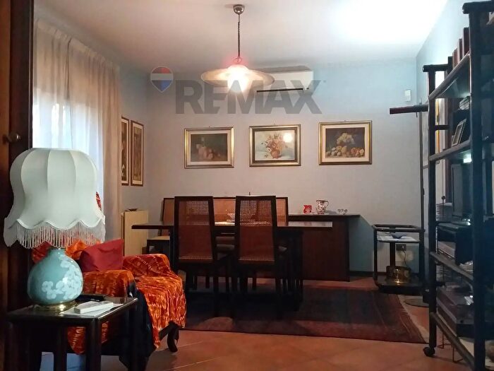 Casa trilocale in vendita in Via Cifali, Catania
