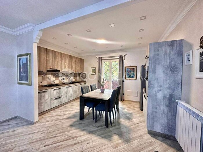 Appartamento bilocale in affitto in Via Anagnina, Anagnina, Grottaferrata