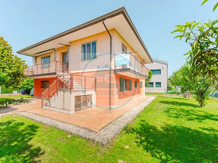 Casa con 9 locali in vendita in Via Cà Lin, Venezia