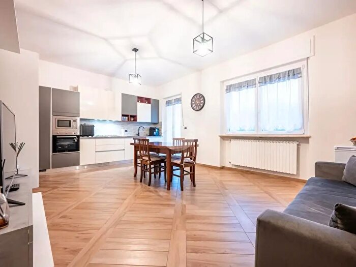 Appartamento quadrilocale in vendita in Via Macra, Cavallermaggiore