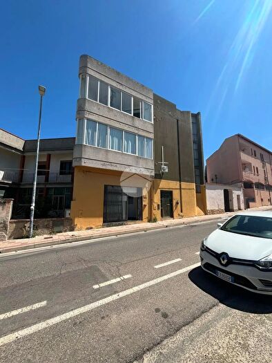 Appartamento trilocale in vendita in Viale Dante Alighieri, Dolianova