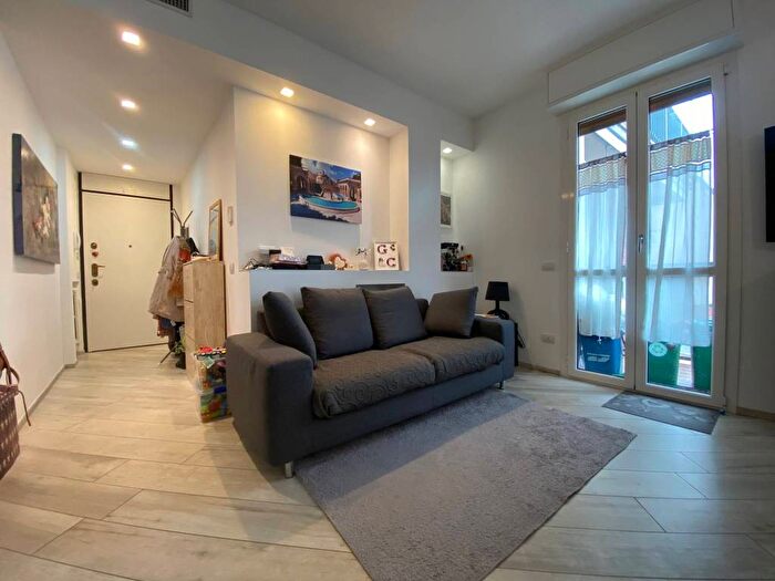 Appartamento trilocale in affitto in Via Capodistria, Turati Santo Stefano, Lecco