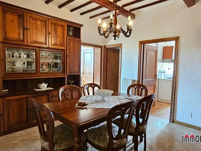 Appartamento con 5 locali in vendita in Colle Di Val D'Elsa