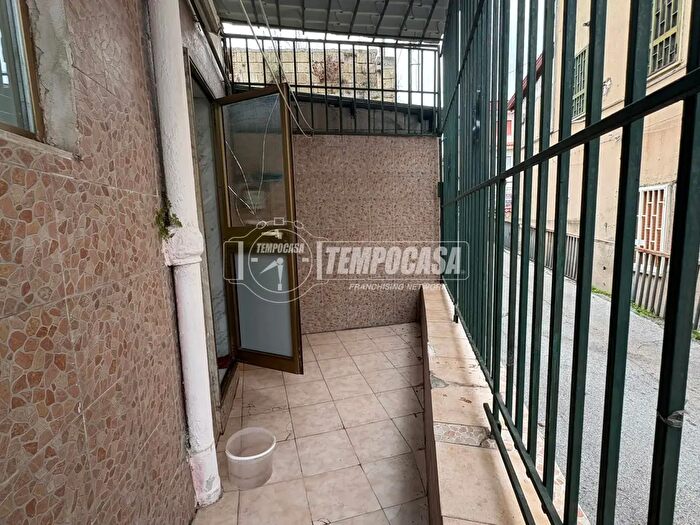 Appartamento bilocale in vendita in Via Comunale San Croce Ad Orsolone, Napoli
