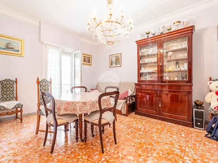 Appartamento quadrilocale in vendita in Via Ventotene, Monterotondo