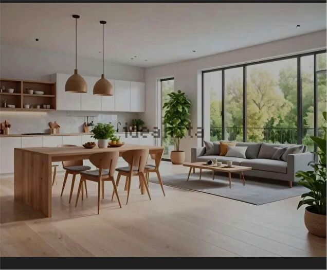 Appartamento quadrilocale in vendita in Luni