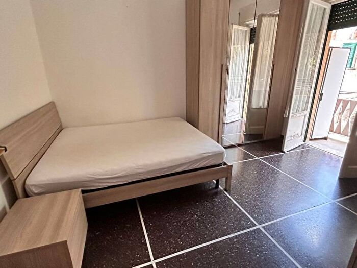 Appartamento bilocale in affitto in Via delle Rovare, San Fruttuoso, Genova