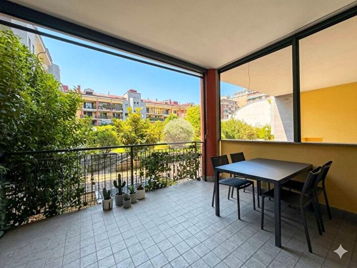 Appartamento quadrilocale in affitto in Via Anton Giulio Barrili, Cermenate Abbiategrasso, Milano