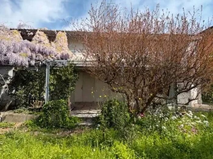Casa quadrilocale in vendita in Via Ottaviani, Forli