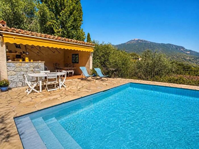 Casa quadrilocale in vendita in Le BarsurLoup