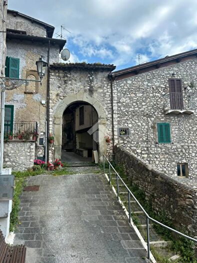 Appartamento bilocale in vendita in Via Ara De Santi, Olevano Romano