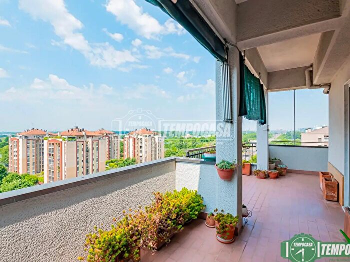 Appartamento trilocale in vendita in Via Po, San Donato Milanese