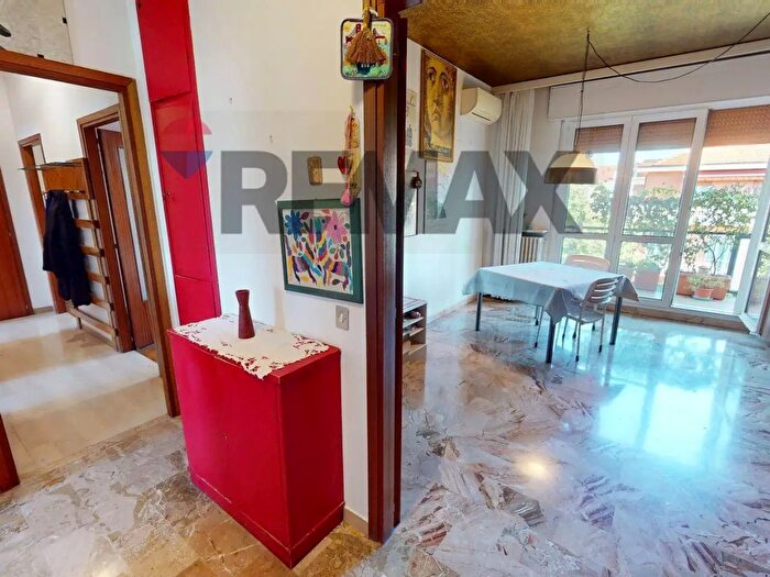 Appartamento con 5 locali in vendita in Piazzale Francesco Petrarca, Ferrara