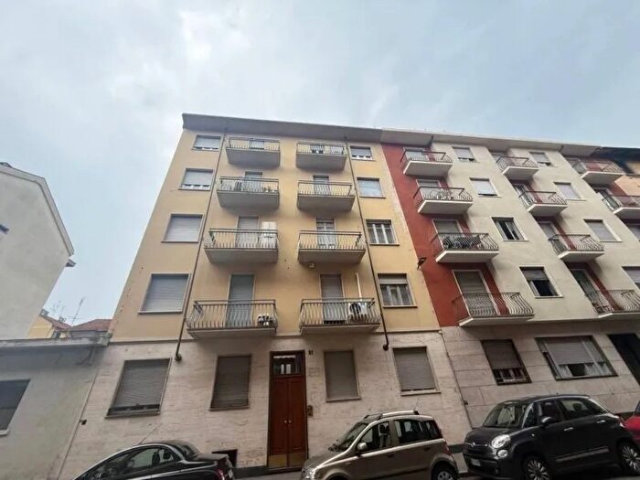 Appartamento trilocale in vendita in Via Bussoleno Torino, Torino