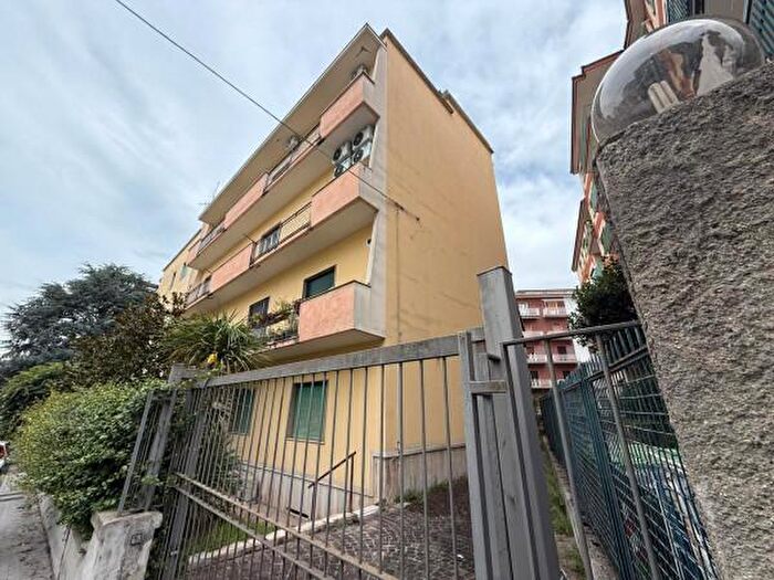 Appartamento con 5 locali in vendita in Via Torretta, Benevento