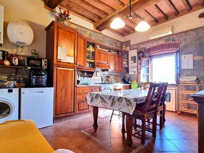 Appartamento quadrilocale in vendita in Via G Marconi, Acciaiolo, Fauglia