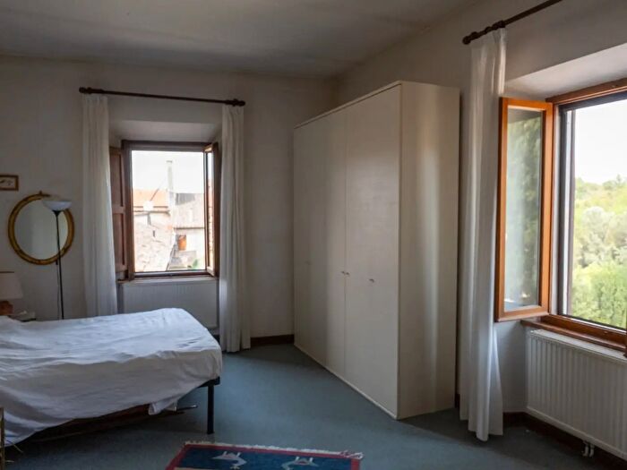 Appartamento con 16 locali in vendita in Via Canto, Asciano